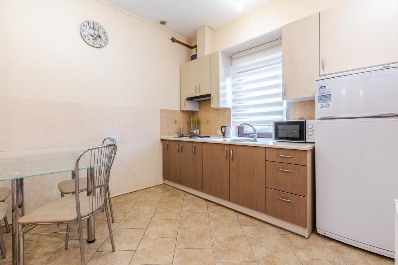 Mangal And Terrace In Center Apartment Lviv Kültér fotó
